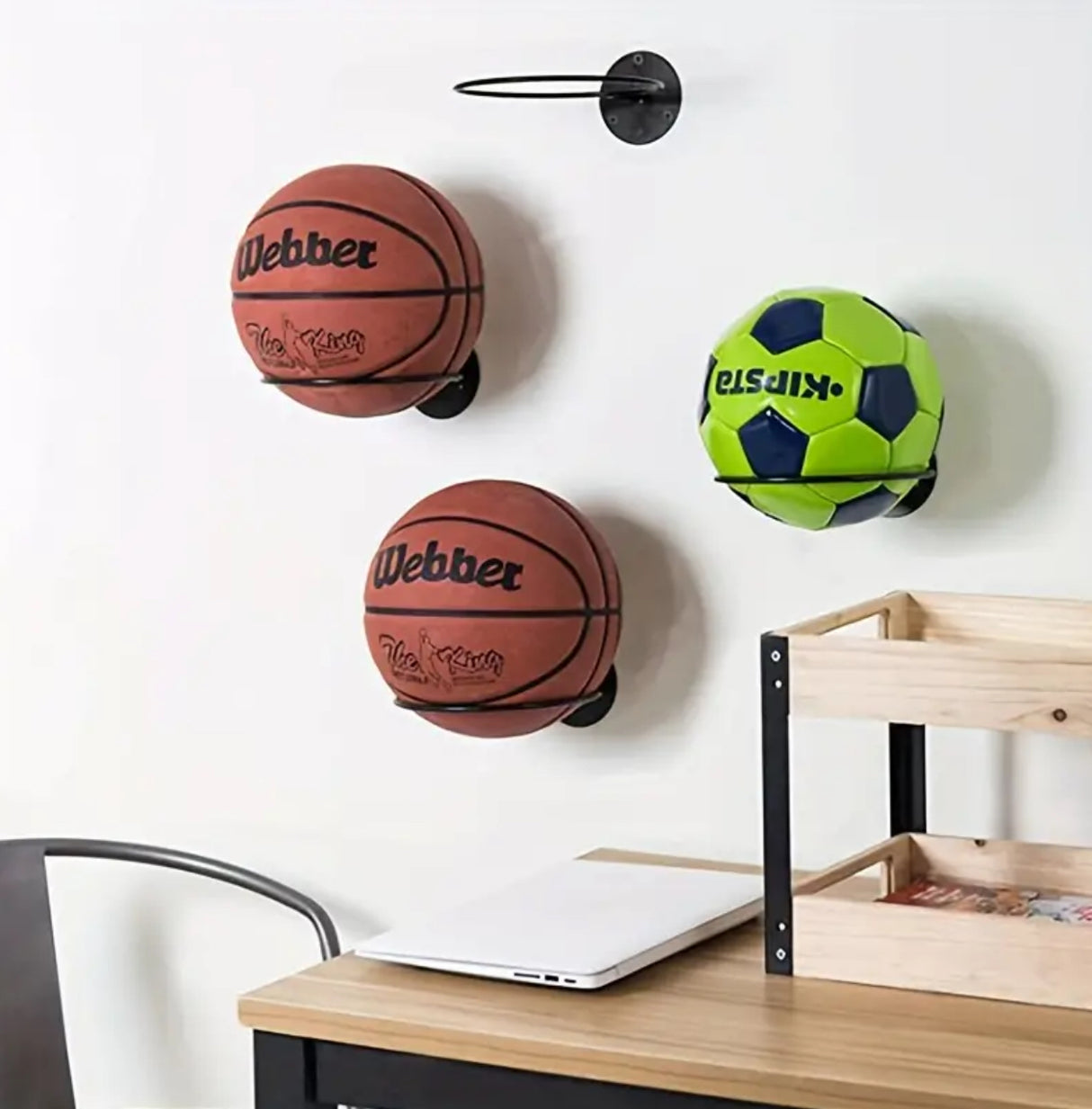 Metal Wall Mounted Ball Display Stand for Basketball, Football, Rugby